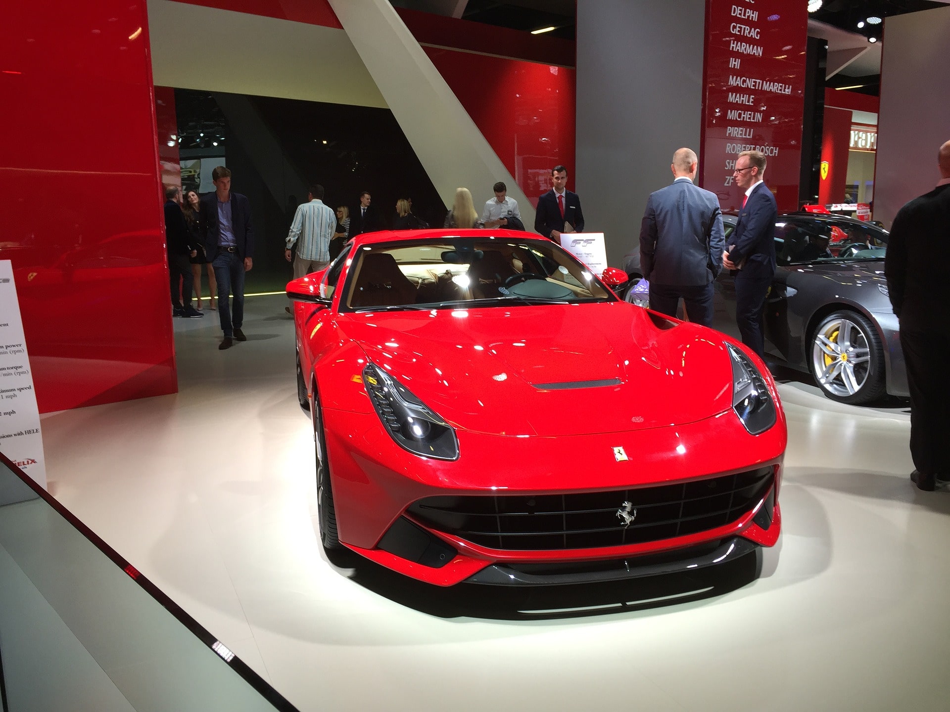 Auto Show - Ferrari 